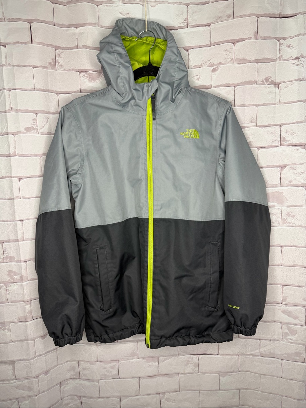 The North Face Kids Two-Tone Gray & Black Hooded Jacket with Lime Accent Size Lg